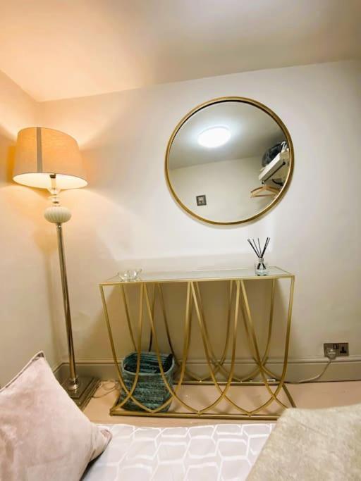 Beautiful Immaculate Aldeburgh Cottage, Sunny Outdoor Space, Free Parking - Easy Walk To Beach & Town Экстерьер фото